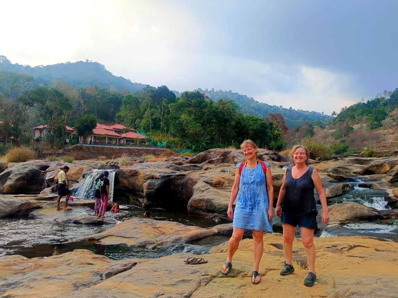 Mistey Valley Munnar Villa Anachal エクステリア 写真